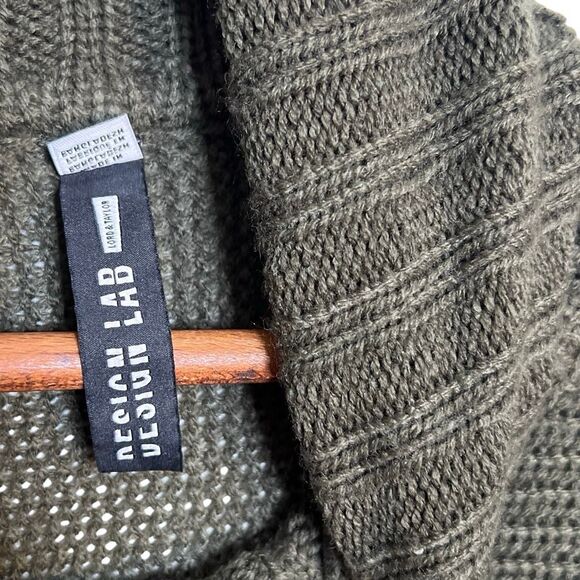 Design Lab Lord & Taylor Turtle Neck Knitted Ribbed Trim Pocho Sweater Green XS - Picture 7 of 11